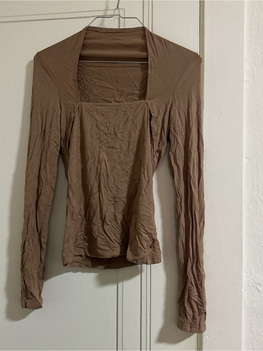 Women’s Square Neck Long Sleeve Top in Brown